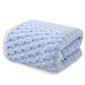 "Space-Saving Travel Towel Collection - Compact Yet Ultra-Absorbent 4-Piece Set That Folds Small for Gym Bags & Suitcases" (Quantity: 1 piece blue)